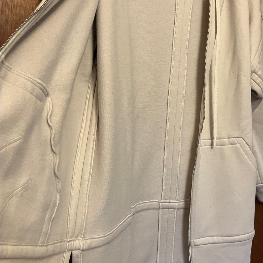 Athleta Tenacity Duster - Picture 9 of 10